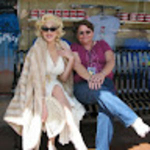 Meet your Posher, Cheri